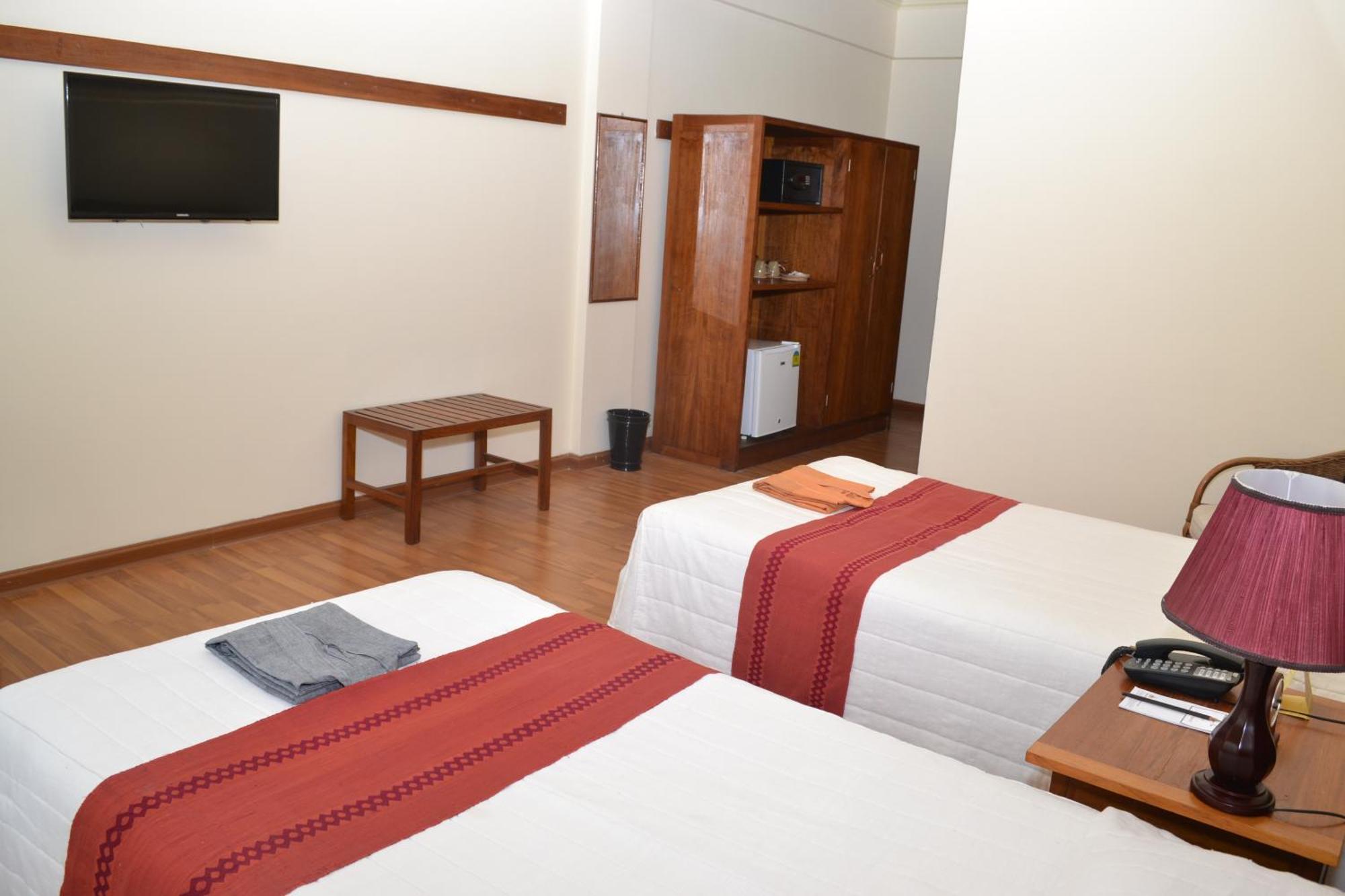 Bagan Thiripyitsaya Sanctuary Resort Bagian luar foto