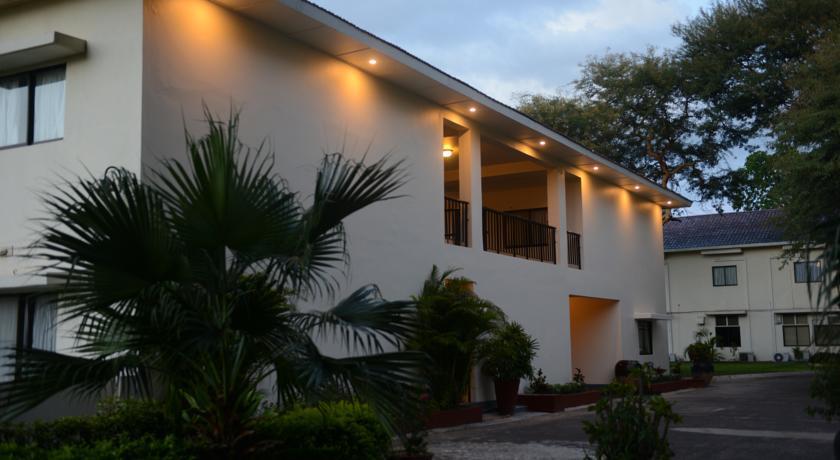 Bagan Thiripyitsaya Sanctuary Resort Bagian luar foto
