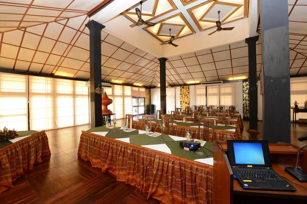 Bagan Thiripyitsaya Sanctuary Resort Bagian luar foto